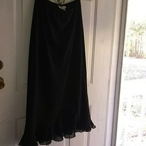 Black skirt